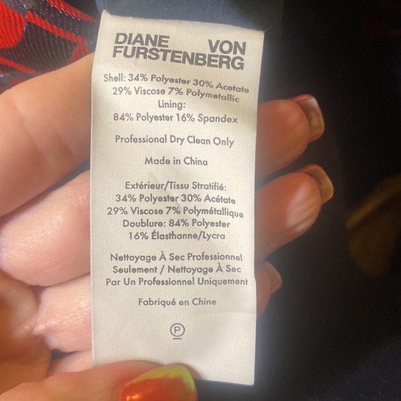 Diane Von Furstenberg Red Metallic Printed Dress Size 4 - Picture 9 of 16